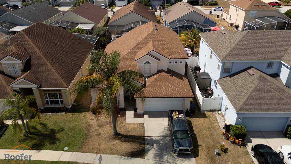 roofers miami